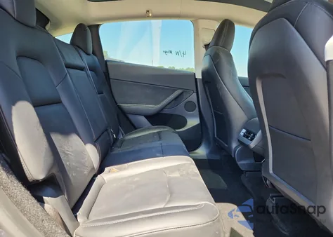 2023 Tesla Model Y from USA, damaged, VIN 7SAYGDEE7PF926341